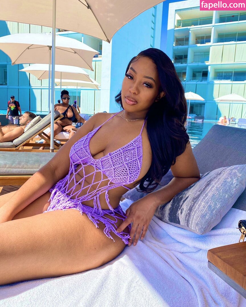 Nneka / _KissAndBlush / whoisnneka Nude Leaked  Photo #30