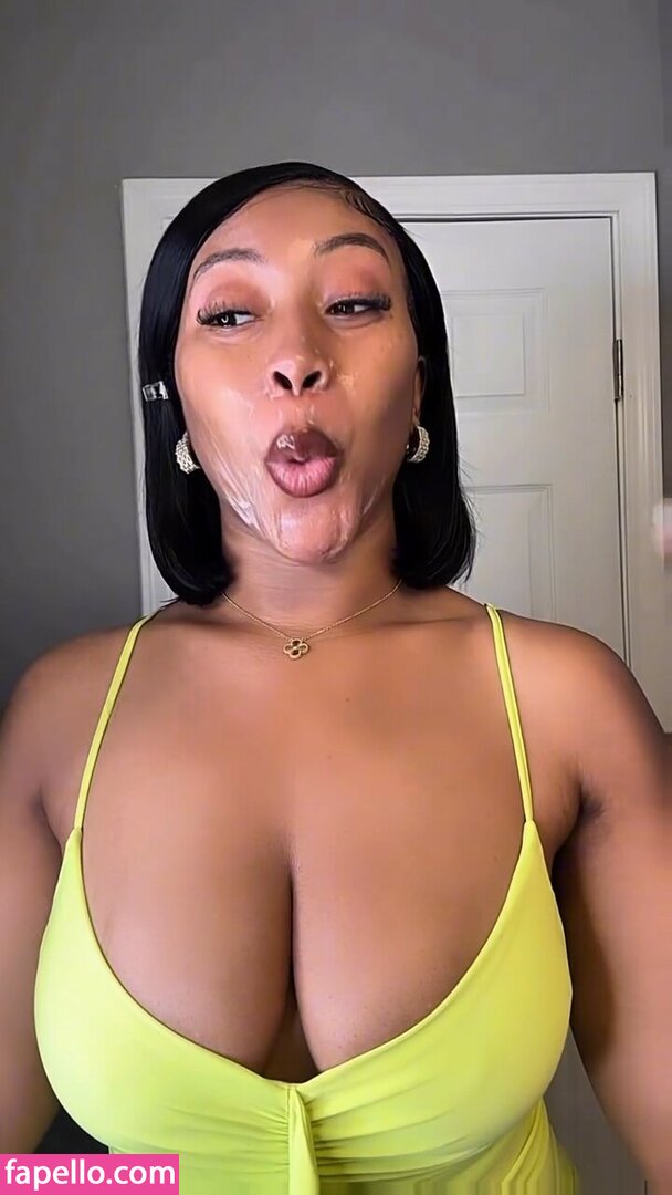 Nneka / _KissAndBlush / whoisnneka Nude Leaked  Photo #93