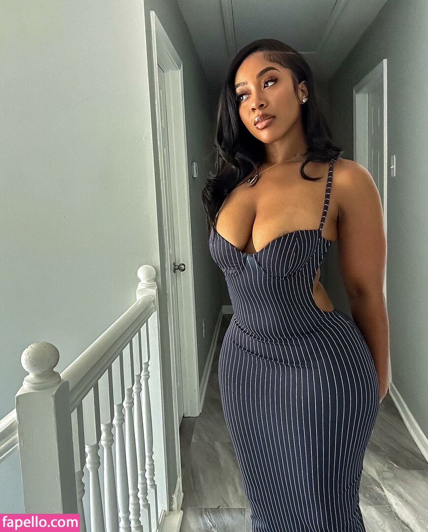 Nneka / _KissAndBlush / whoisnneka Nude Leaked  Photo #119