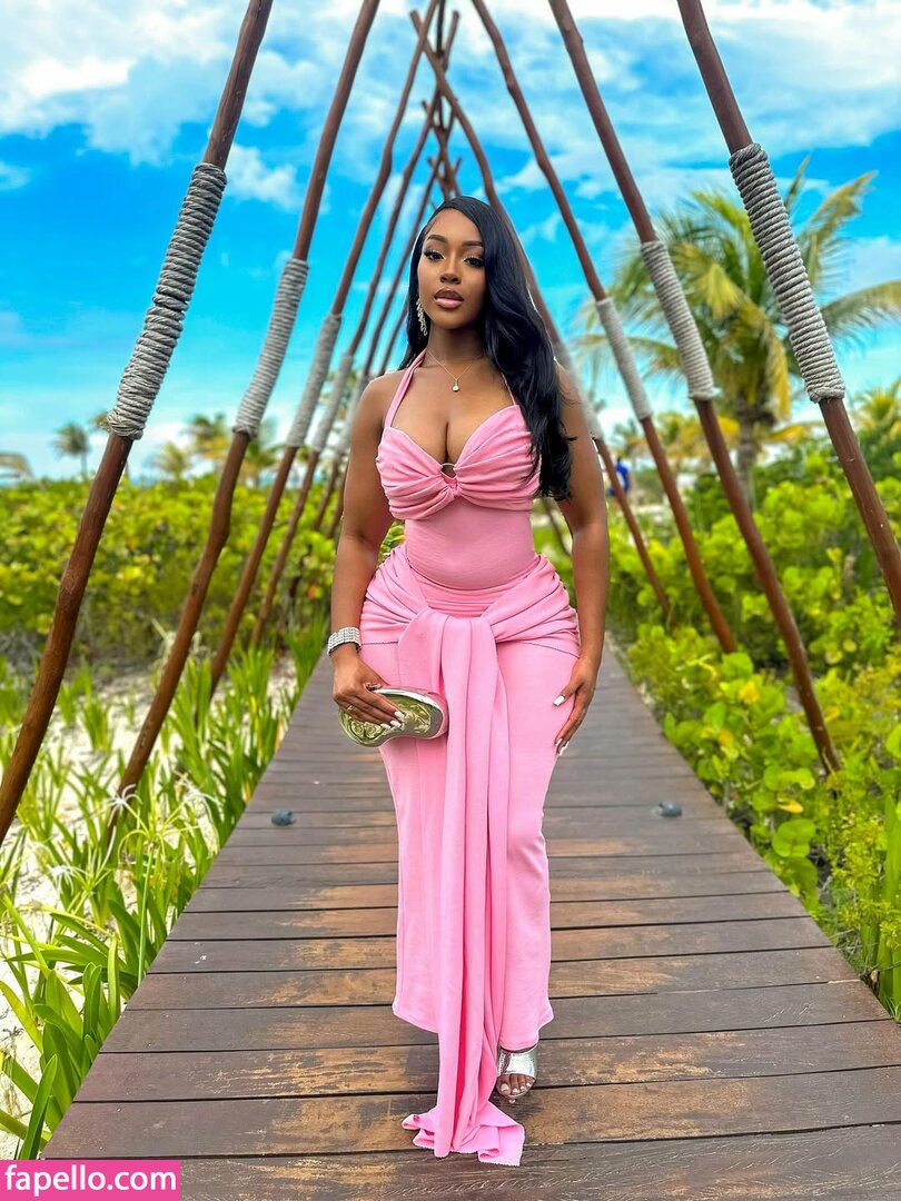 Nneka / _KissAndBlush / whoisnneka Nude Leaked  Photo #124