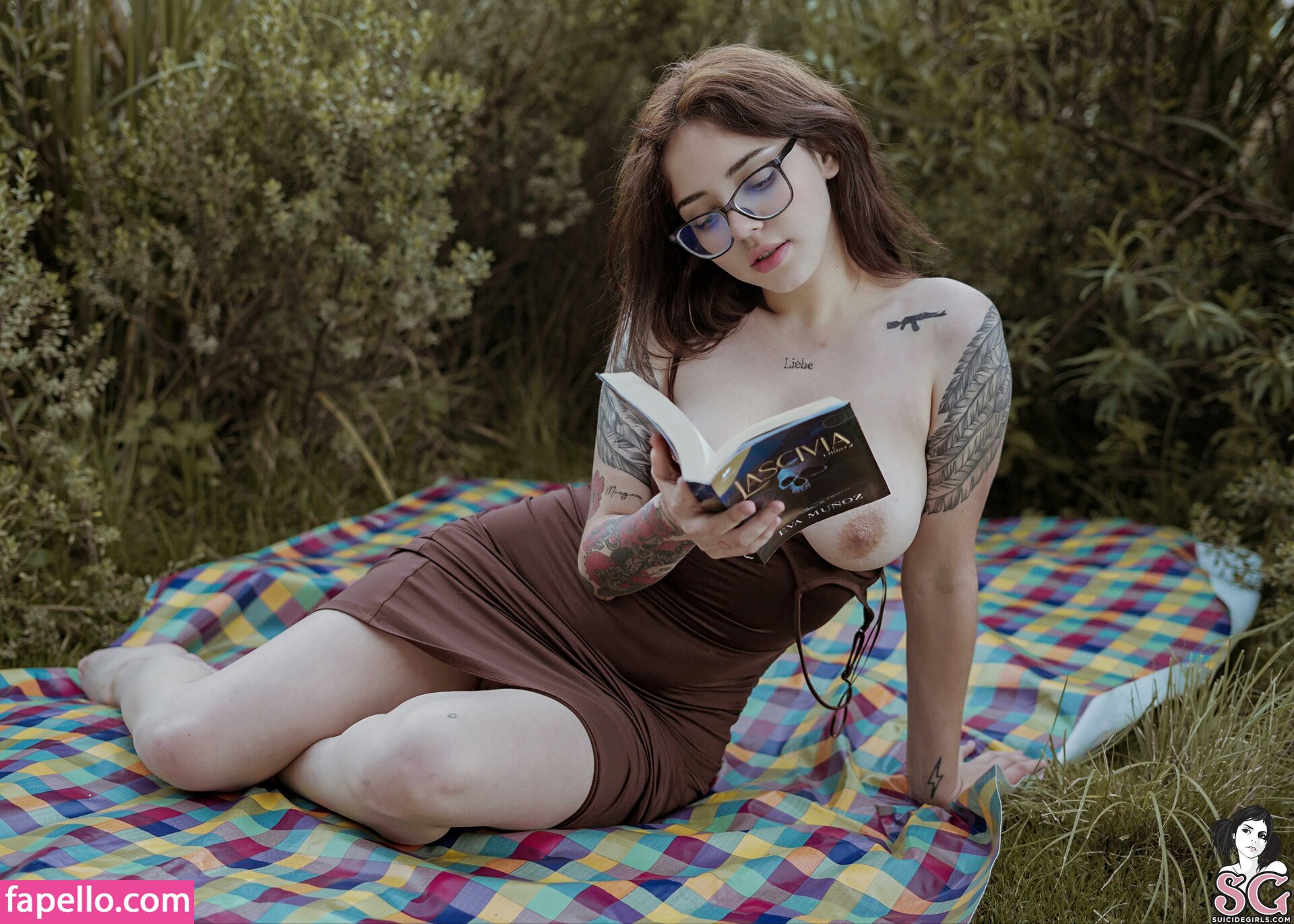 Neveska / neveskax / nneveska / xneveskax Nude Leaked OnlyFans Photo #27