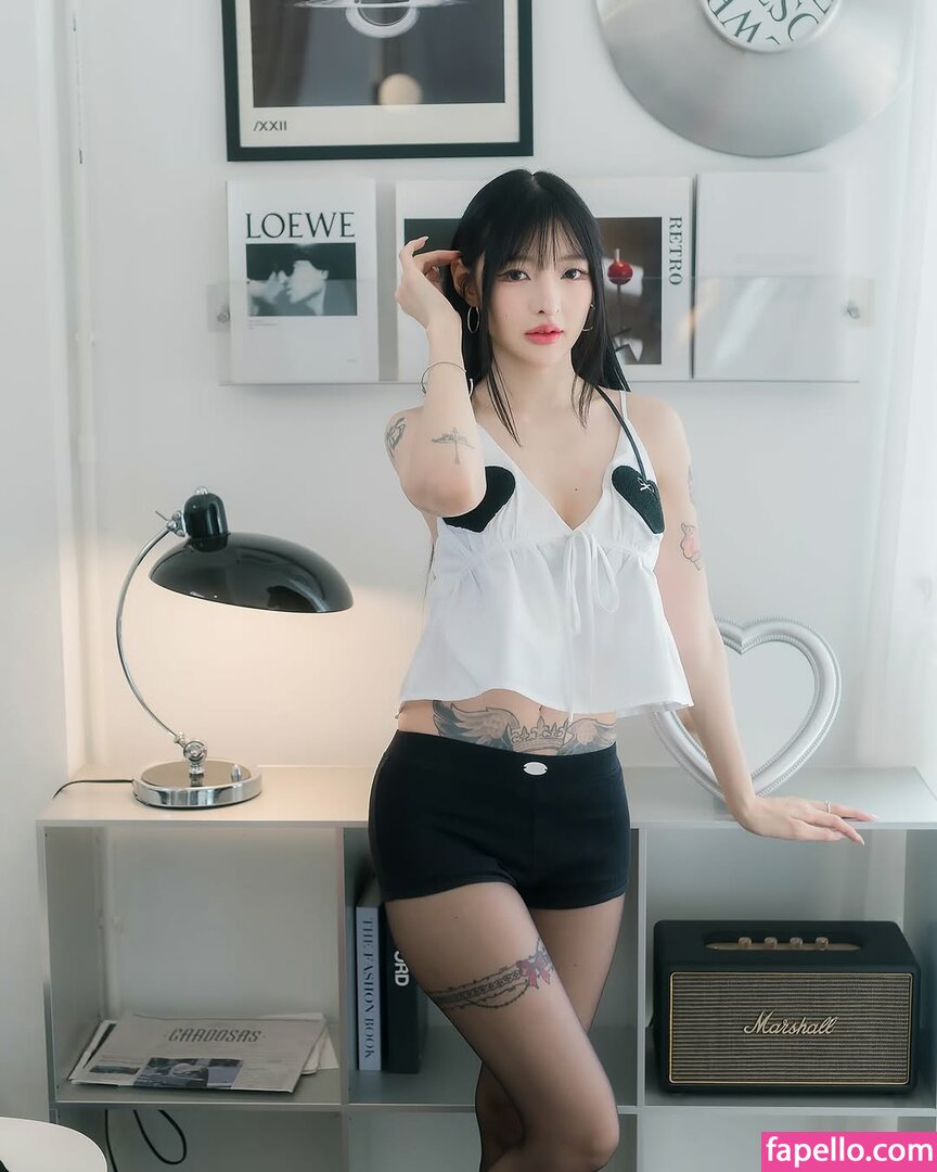 nnewy / nnewys Nude Leaked  Photo #12