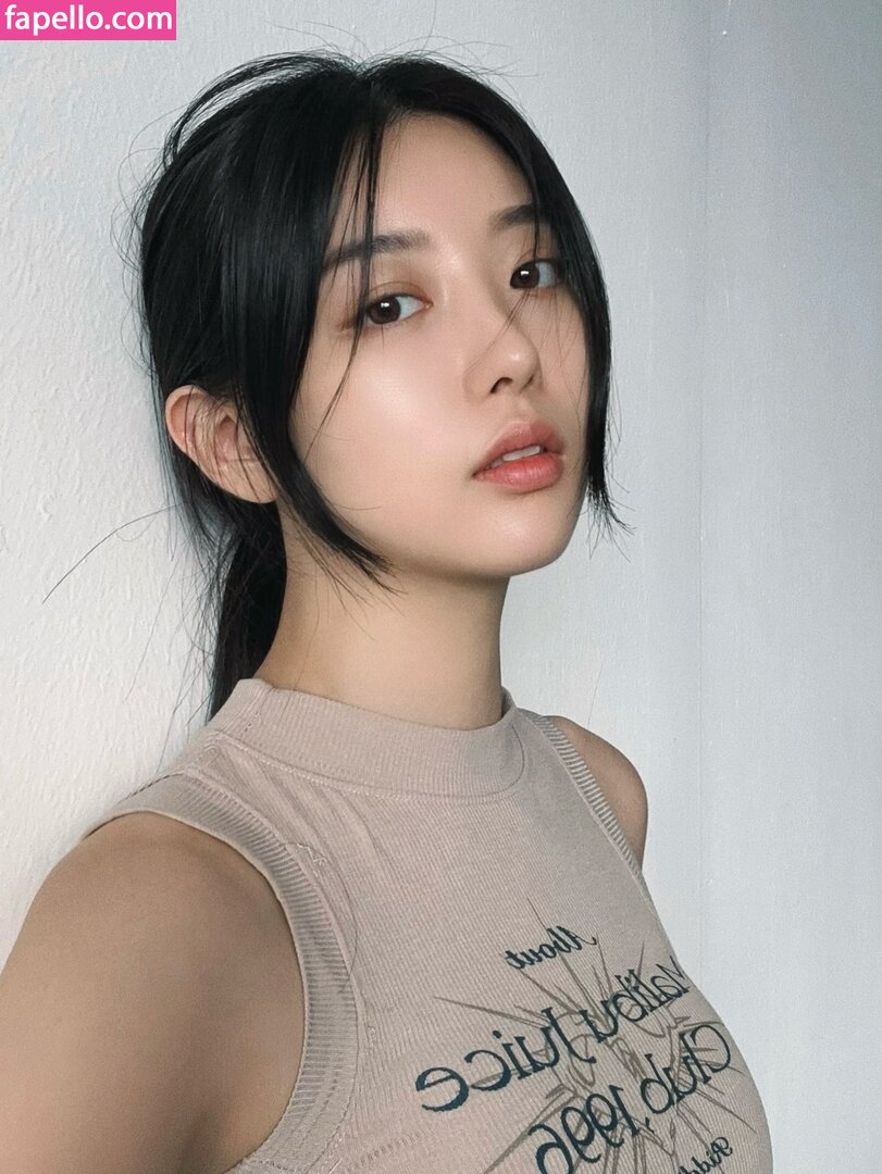 nnin.lna Nude Leaked  Photo #10