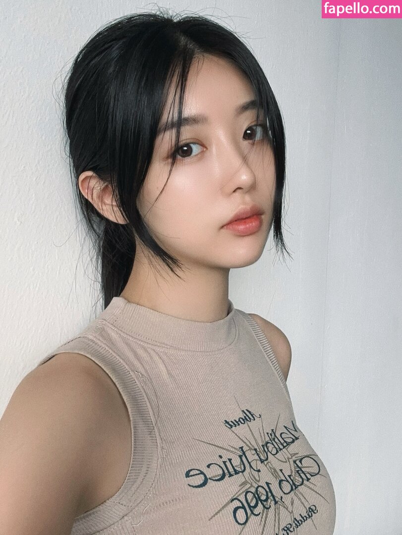 nnin.lna Nude Leaked  Photo #11