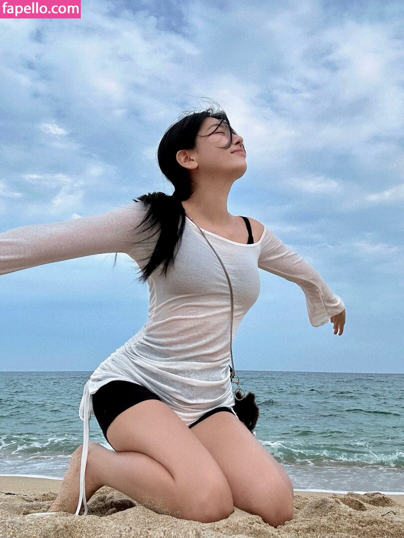 nnin.lna Nude Leaked  Photo #16