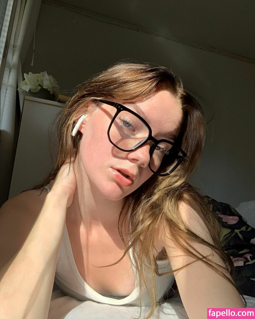 Oona Hiltunen / hiltoona Nude Leaked  Photo #14