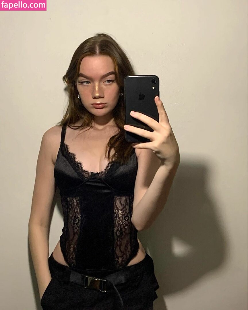 Oona Hiltunen / hiltoona Nude Leaked  Photo #26