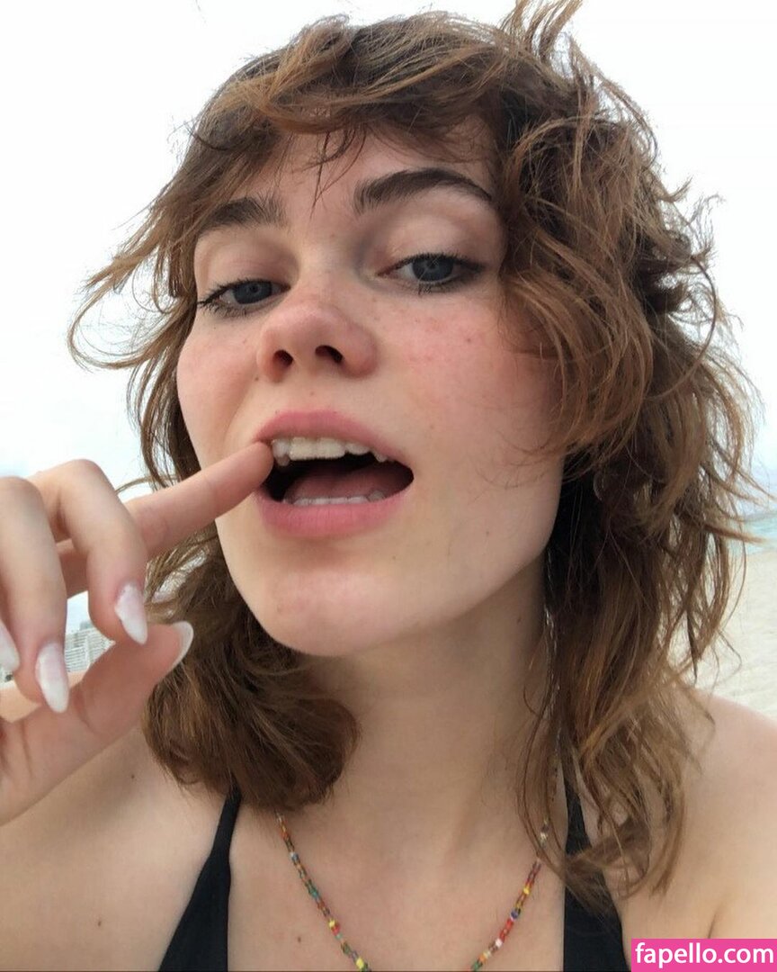 Oona Laurence / oonalaurence Nude Leaked  Photo #1