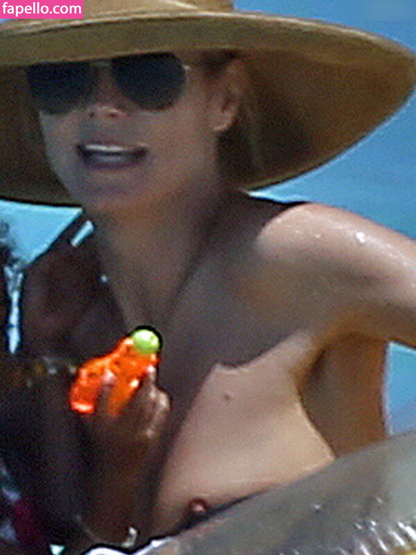 OOPS!!! Deutsch Nude Leaked  Photo #514