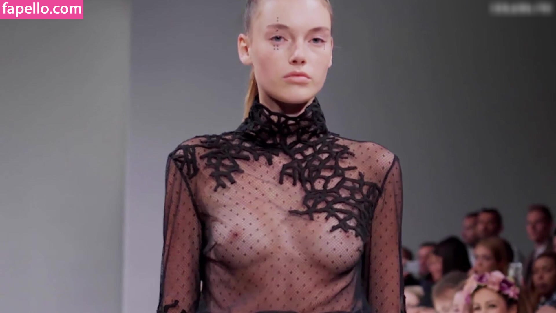 OOPS!!! Deutsch Nude Leaked  Photo #1099