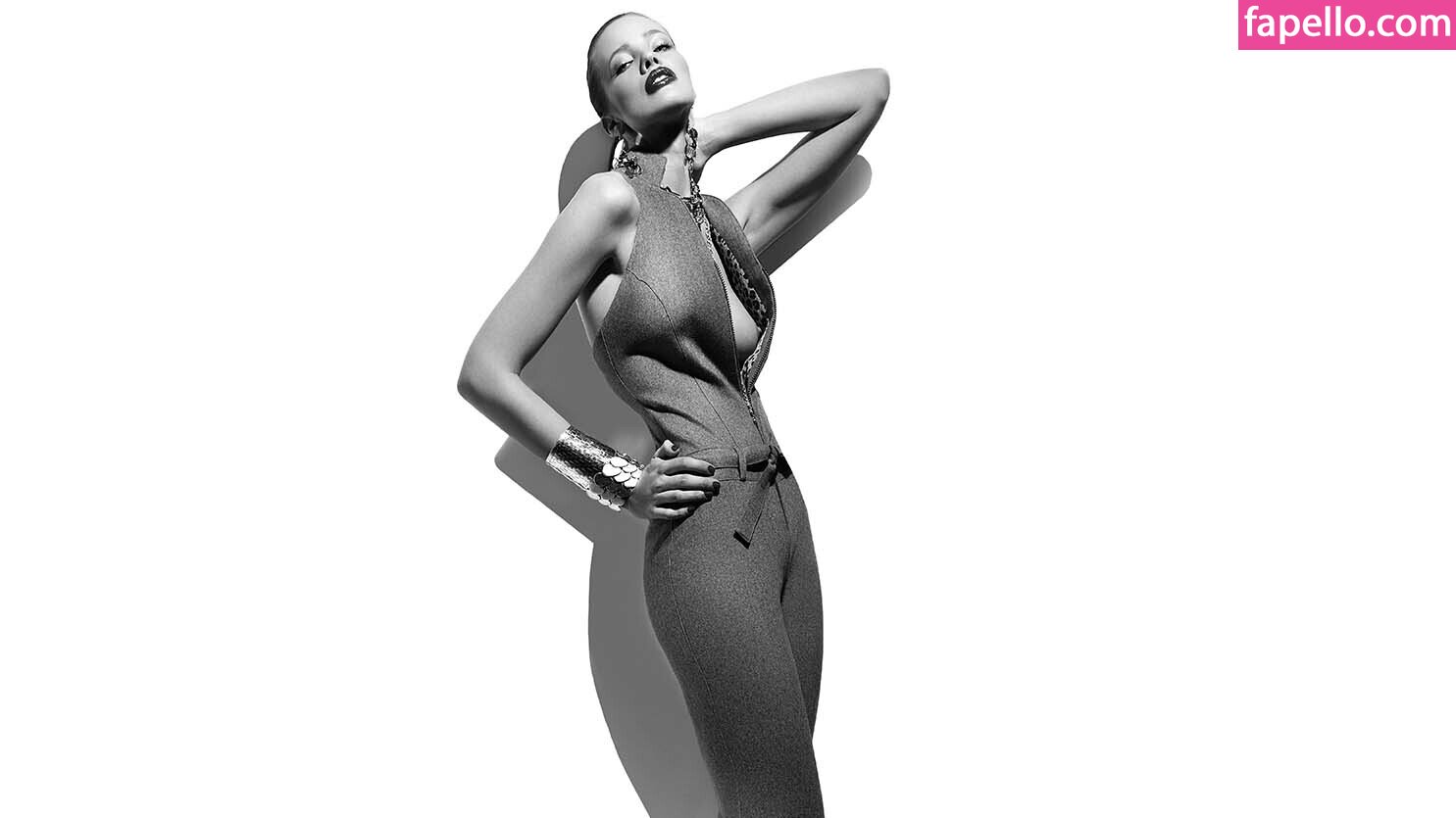 OOPS!!! International Nude Leaked  Photo #12343