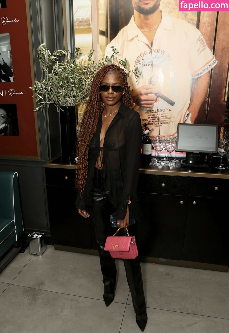 OOPS!!! International Nude Leaked  Photo #13161