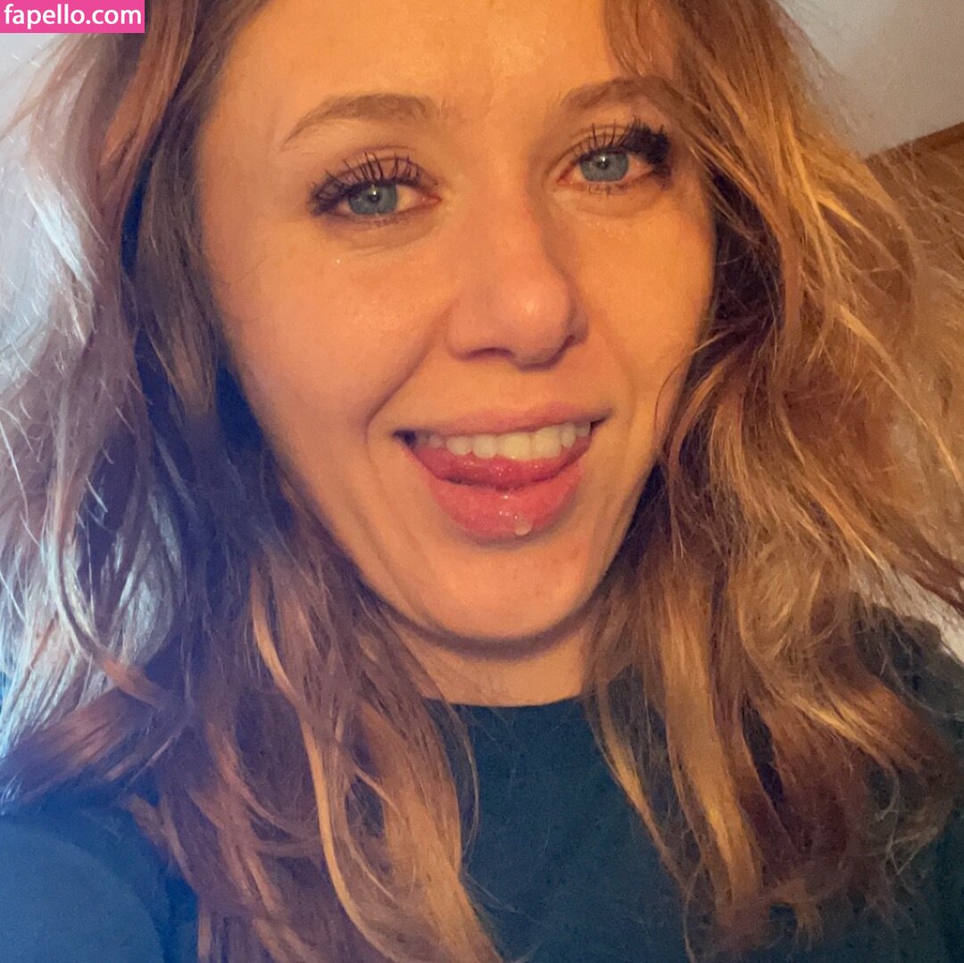 oopsiedaisybee Nude Leaked OnlyFans Photo #2