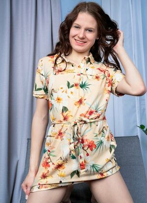 Peach Delina #4