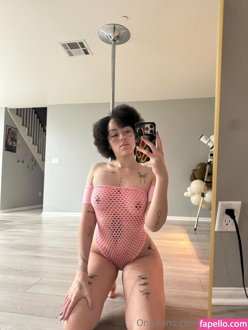 Lilliane Catherine Diomi / ppcoca1ne / ppcocaine Nude Leaked OnlyFans Photo #17