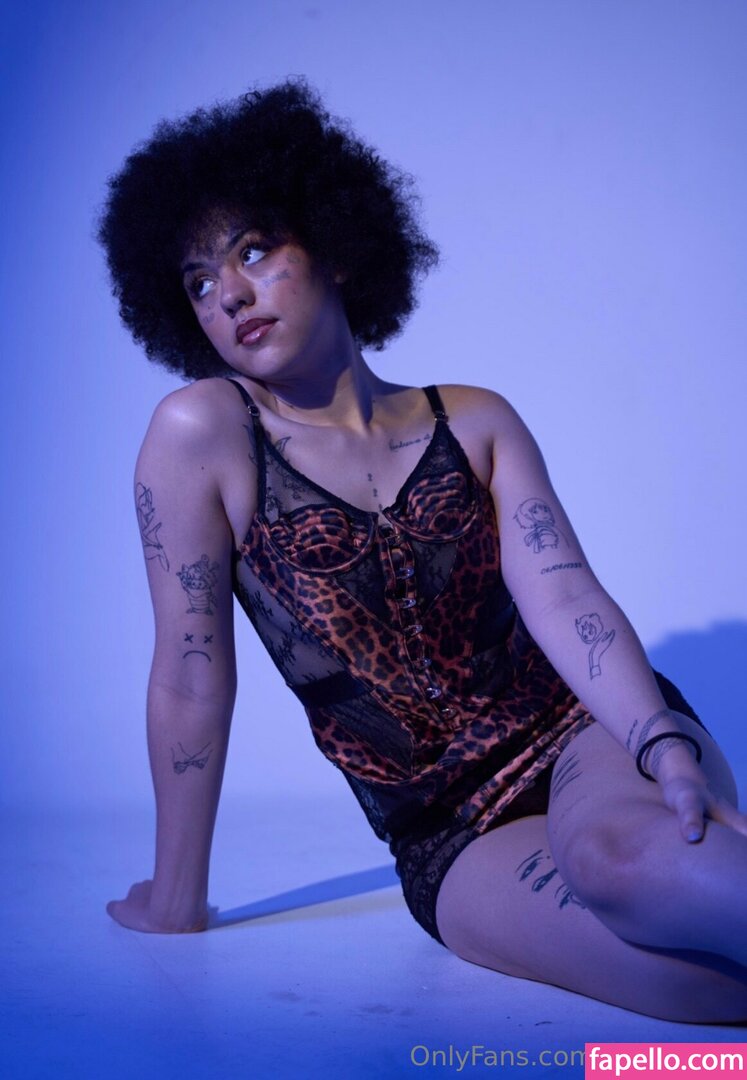 Lilliane Catherine Diomi / ppcoca1ne / ppcocaine Nude Leaked OnlyFans Photo #33