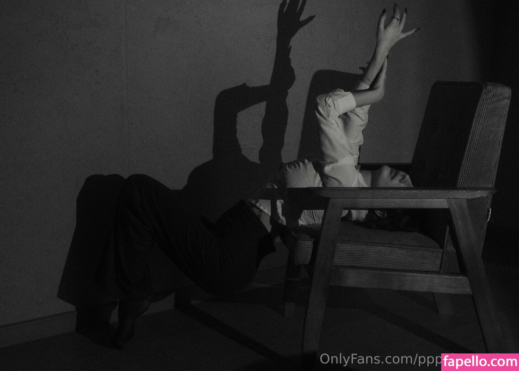 liz_05_dixson / pppoisonnnivy Nude Leaked OnlyFans Photo #195