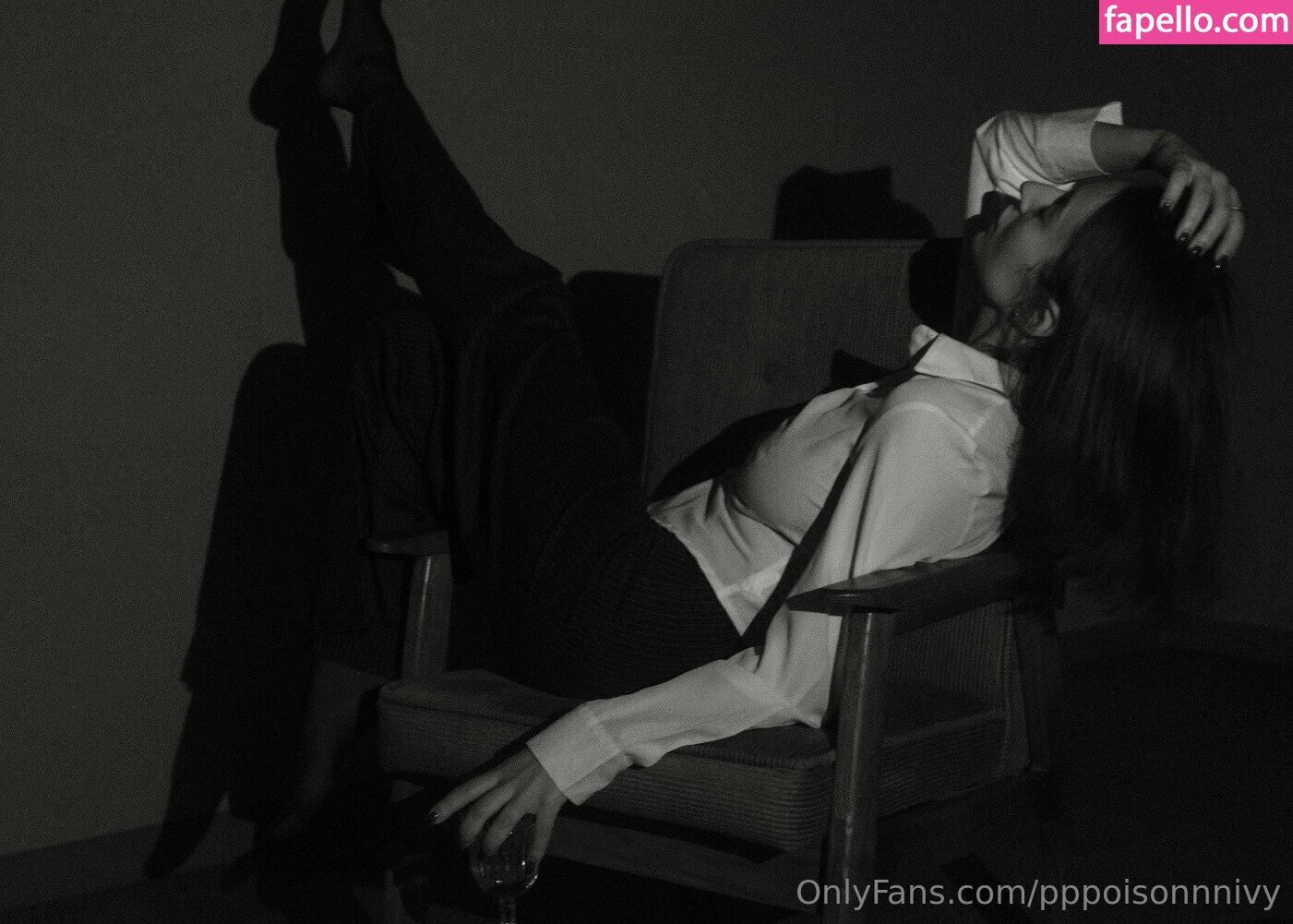 liz_05_dixson / pppoisonnnivy Nude Leaked OnlyFans Photo #198