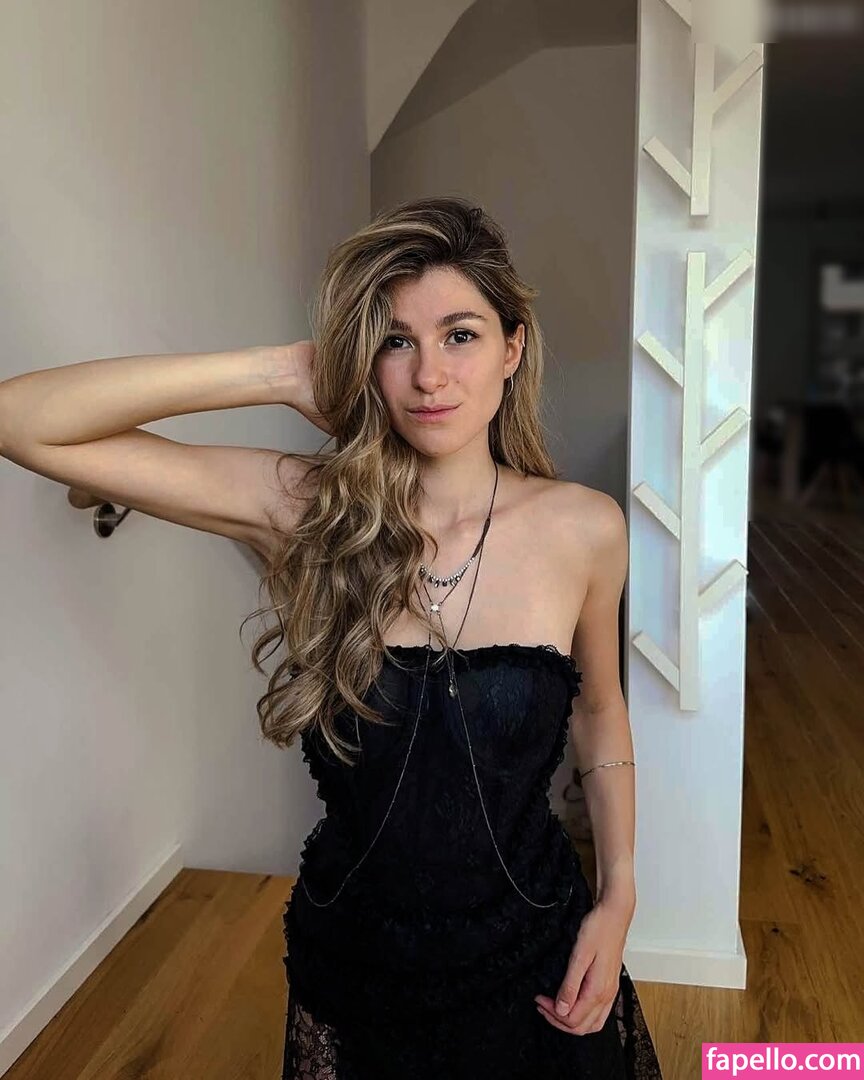 Rrosiana / rrosiana_ttv Nude Leaked  Photo #23
