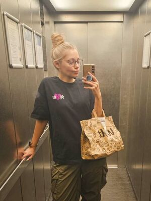 Sarah Milkowski #321