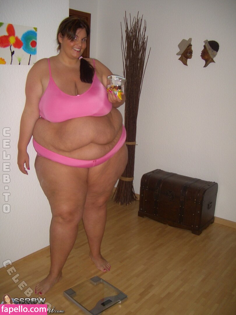 SSBBW Lailani / curvy.globetrotter / ssbbwlailani Nude Leaked OnlyFans Photo #232