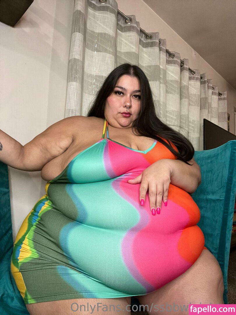 gordasupr3m3 / ssbbwleighton Nude Leaked OnlyFans Photo #1