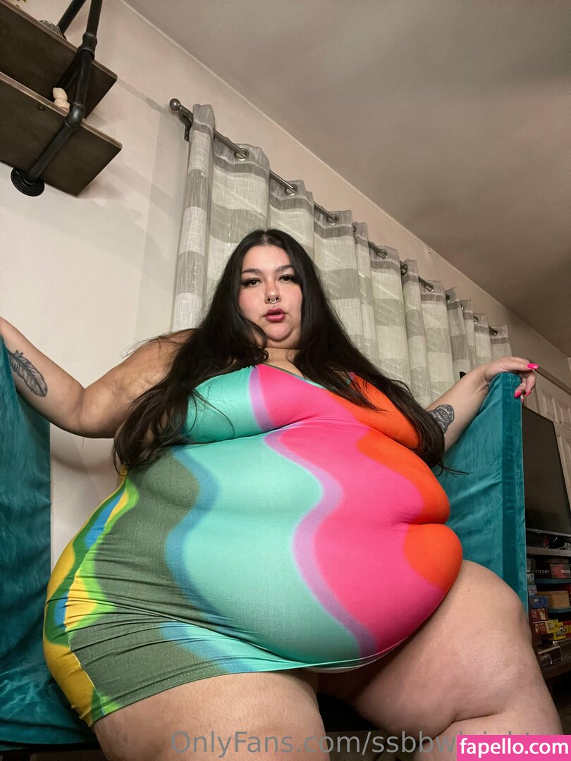 gordasupr3m3 / ssbbwleighton Nude Leaked OnlyFans Photo #5