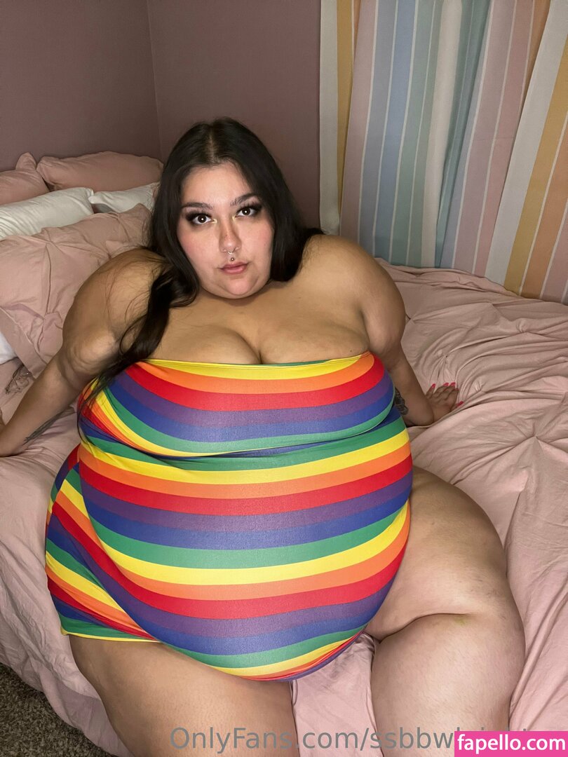gordasupr3m3 / ssbbwleighton Nude Leaked OnlyFans Photo #34