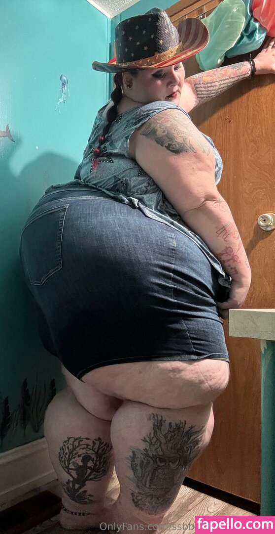 big_ssbbws / ssbbwshannonmarie Nude Leaked OnlyFans Photo #251