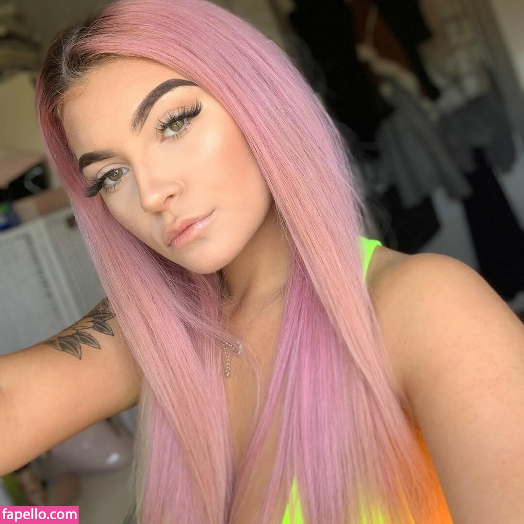 Sscarletthughes / sscarletthughes414 Nude Leaked OnlyFans Photo #33