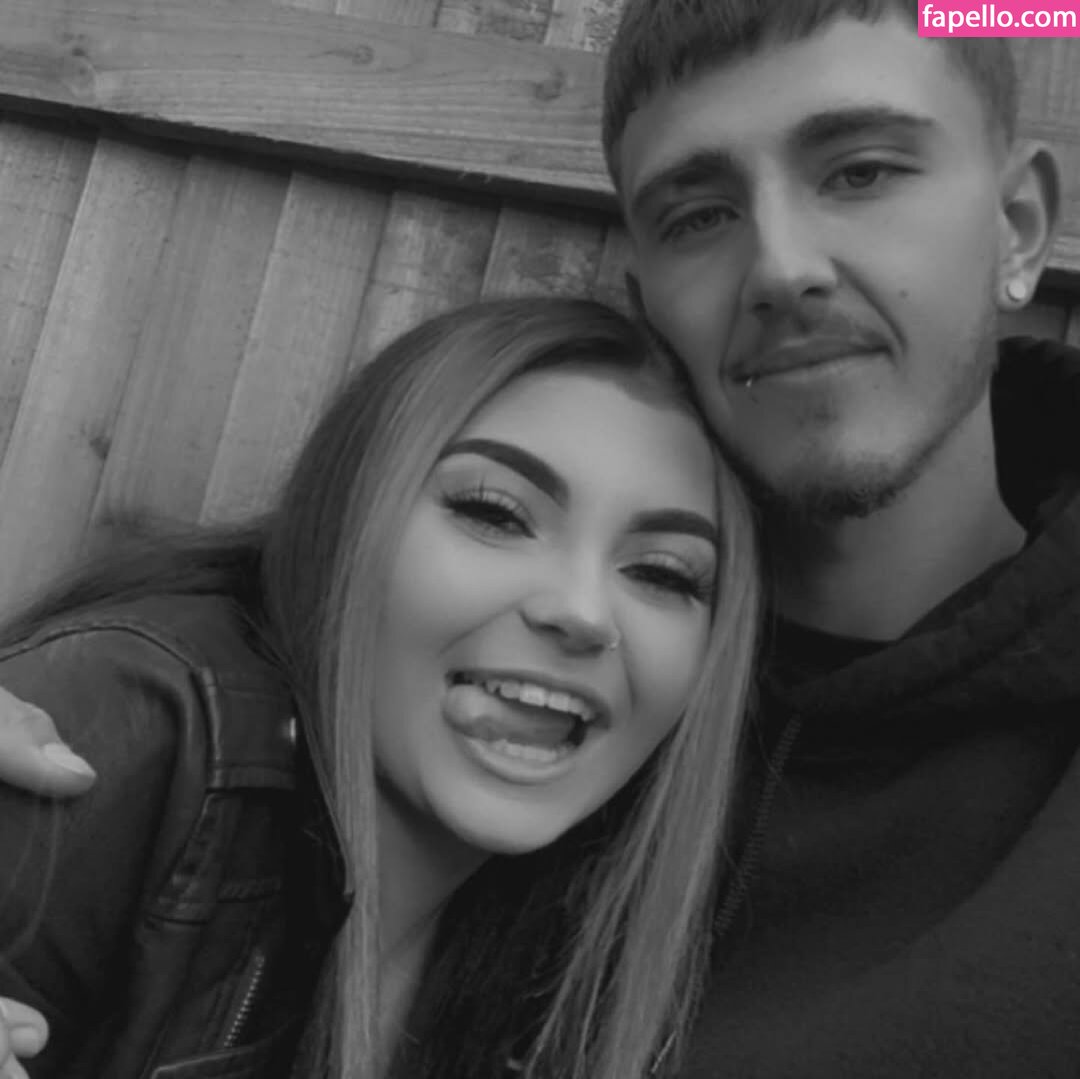 Sscarletthughes / sscarletthughes414 Nude Leaked OnlyFans Photo #40