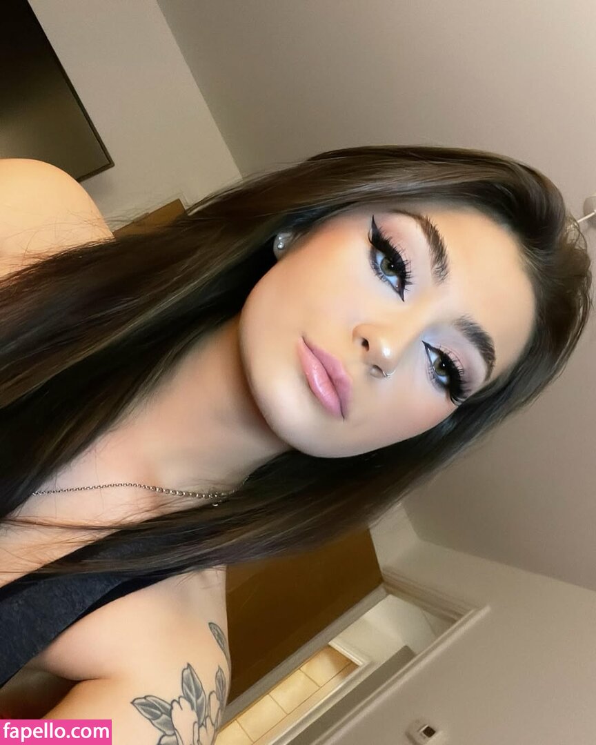 Sscarletthughes / sscarletthughes414 Nude Leaked OnlyFans Photo #44