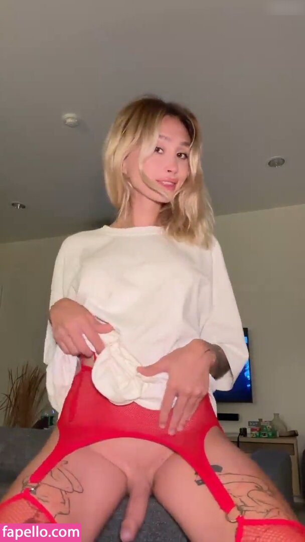 Süße Trans Nude Leaked  Photo #1