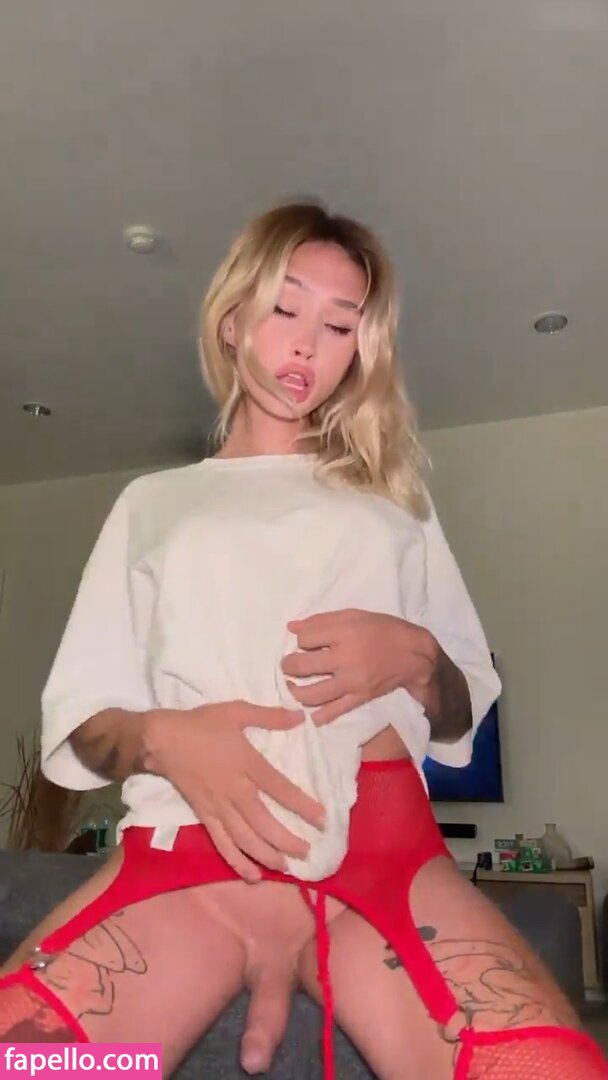 Süße Trans Nude Leaked  Photo #3