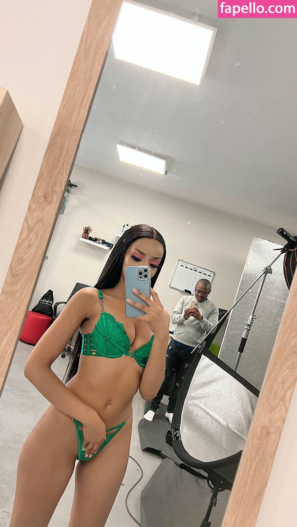 Tshegofatso Mbali Mafubedu / Ttshego_m / miss.tshegoo Nude Leaked  Photo #11