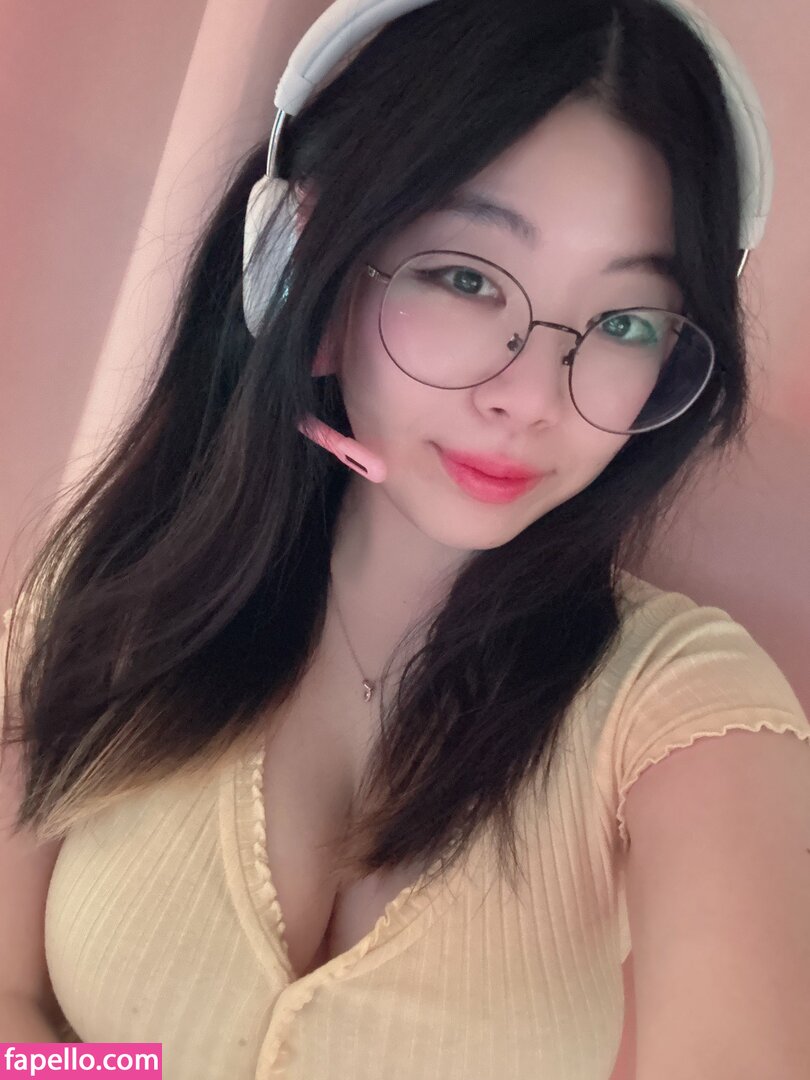 ttvrosie / ttvrosie_ Nude Leaked  Photo #6