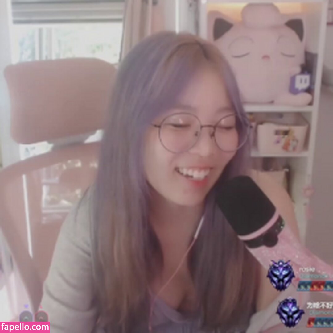 ttvrosie / ttvrosie_ Nude Leaked  Photo #9