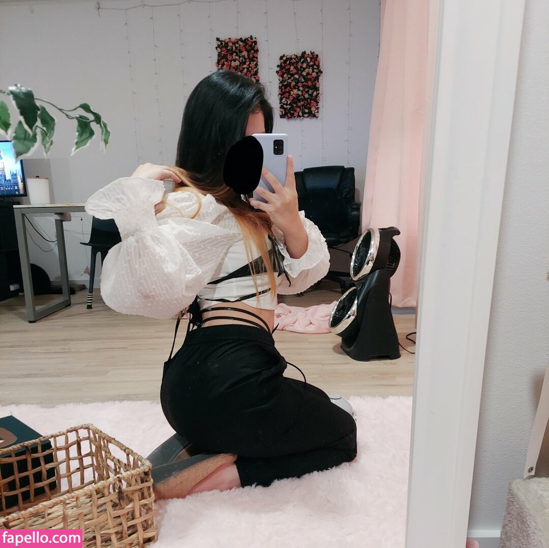 ttvrosie / ttvrosie_ Nude Leaked  Photo #12