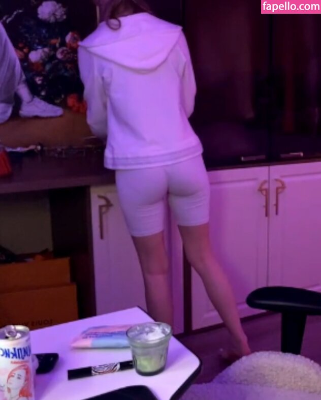 uuraniumm / uuraniummm Nude Leaked  Photo #10