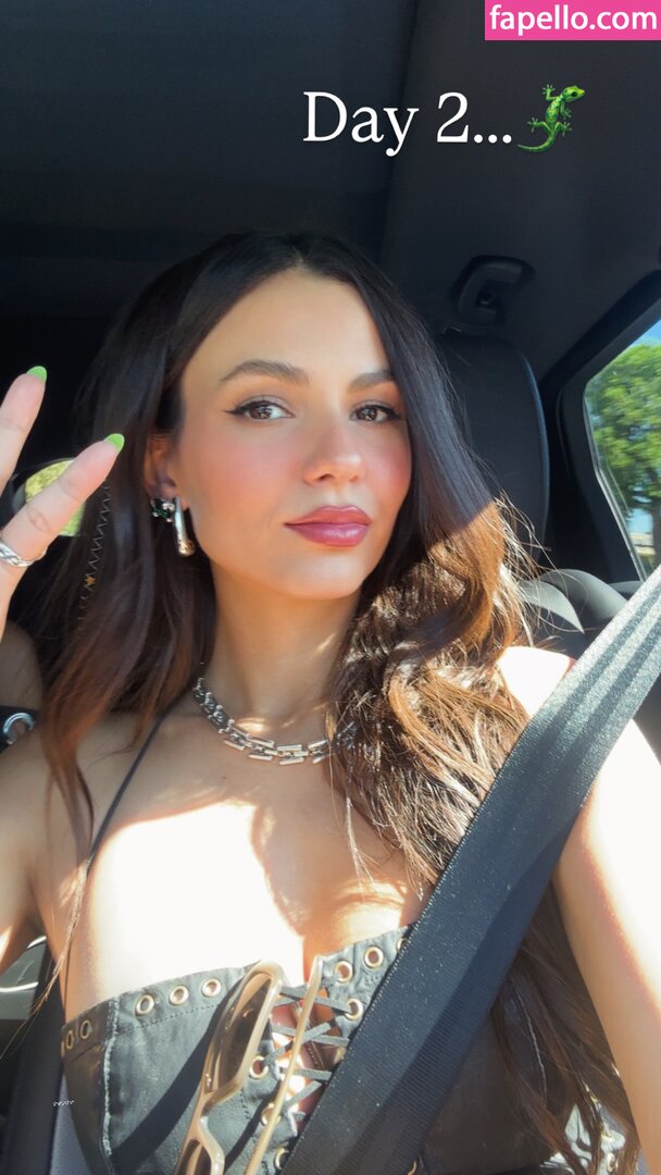 Victoria Justice #1930