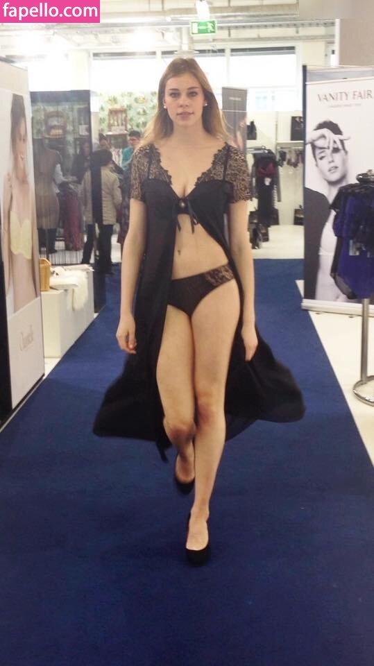 Viktoria Sonntag / shesnocrush Nude Leaked  Photo #39