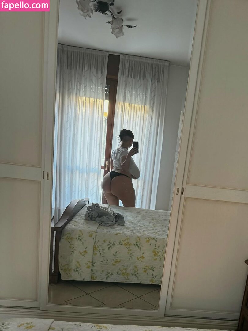 Mxmmytina / Vvalentinabonetalli Nude Leaked OnlyFans Photo #16