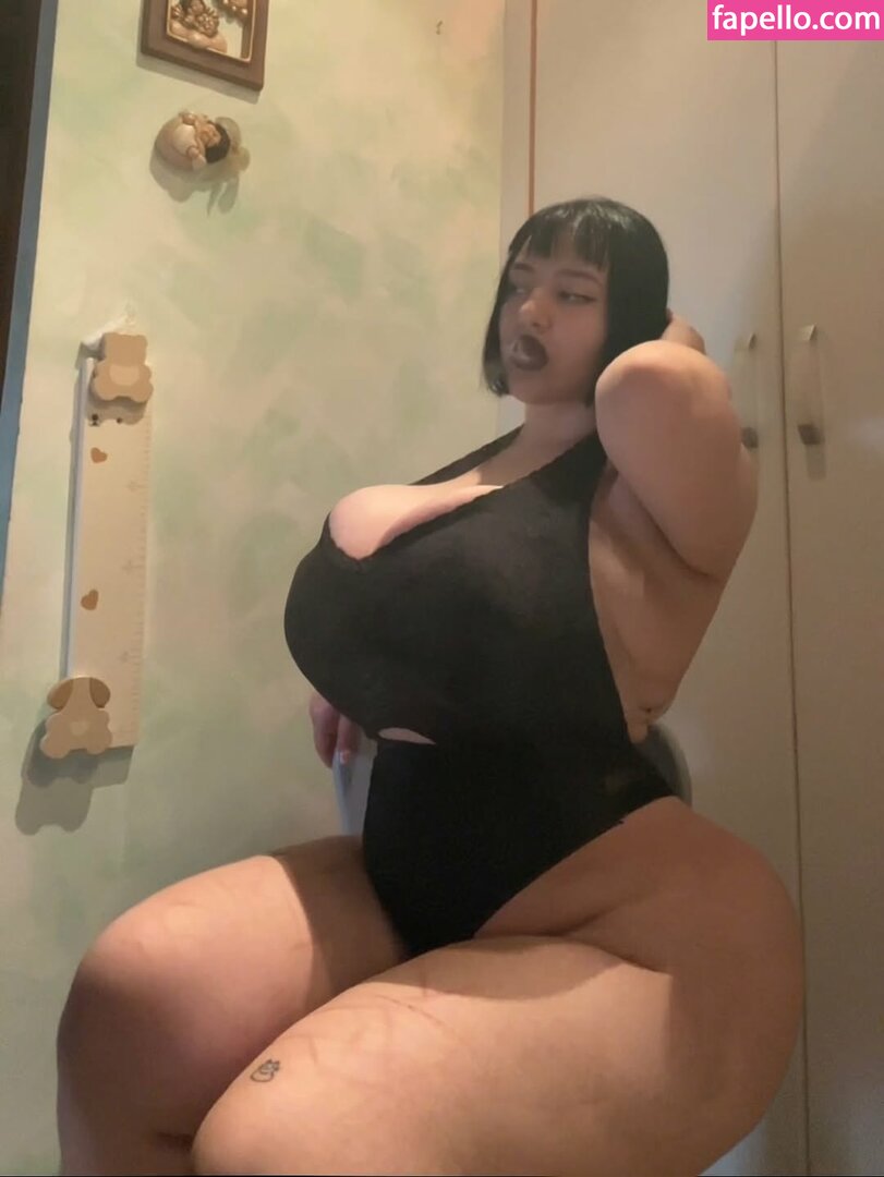 Mxmmytina / Vvalentinabonetalli Nude Leaked OnlyFans Photo #33