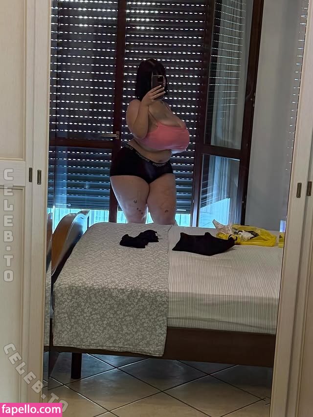 Mxmmytina / Vvalentinabonetalli Nude Leaked OnlyFans Photo #97