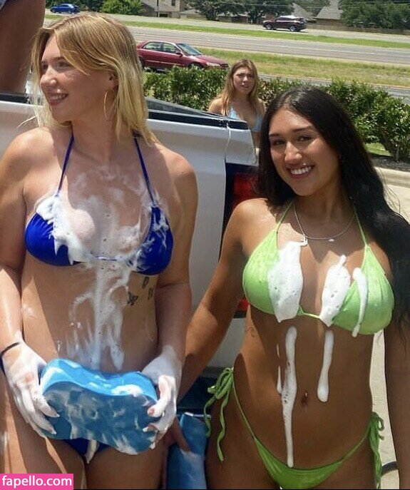 gringalatinaa / puertoricanprincess001 / valeria.tellez / valeria.tellezz / valeriatellezzz / vval001 / vvaleriatellez Nude Leaked OnlyFans Photo #3