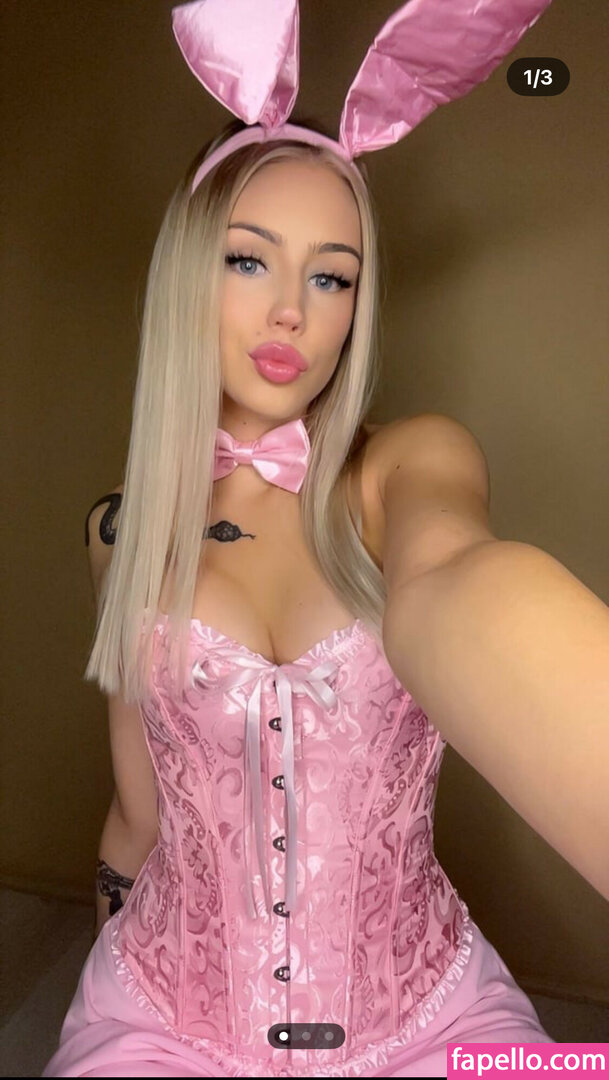 Vvikaraa / vikaraa_by_km Nude Leaked OnlyFans Photo #5