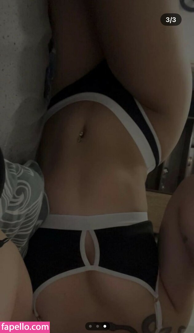 Vvikaraa / vikaraa_by_km Nude Leaked OnlyFans Photo #33