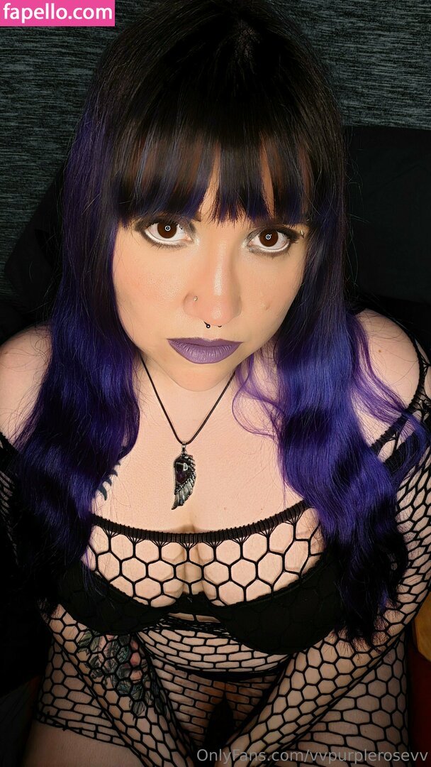 manwhosmile / vvpurplerosevv Nude Leaked OnlyFans Photo #110