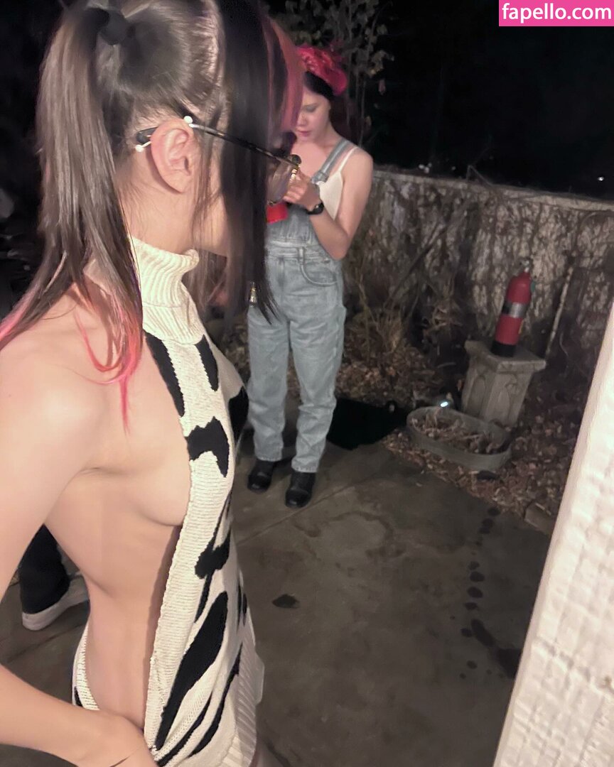 Vvriska / r9kscroller / vericha91 / wasianvriska Nude Leaked OnlyFans Photo #3