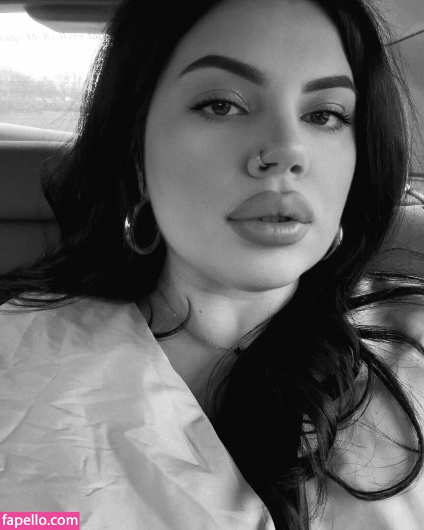 vvv.k_s / vvv.k_s7 Nude Leaked  Photo #1